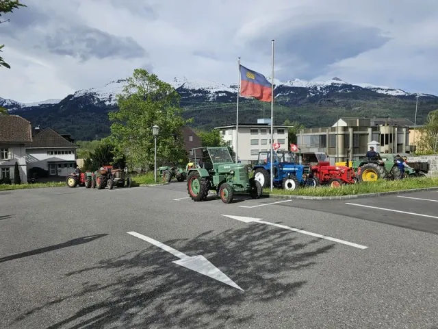 Blueschtfahrt zum Lama und Alpakahof, 28.04.2024 (Galerie 2024)