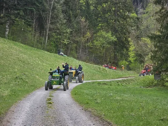 Blueschtfahrt zum Lama und Alpakahof, 28.04.2024 (Galerie 2024)